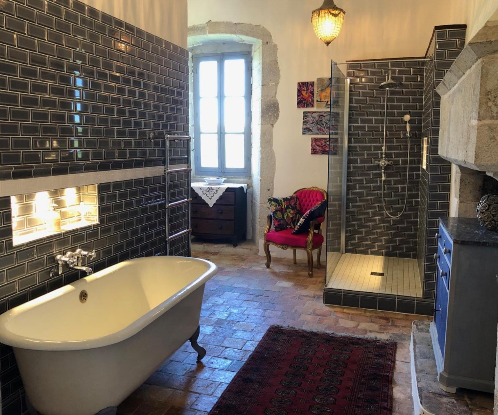 Chateau Mareuil Bed and breakfast Brigueuil-le-Chantre