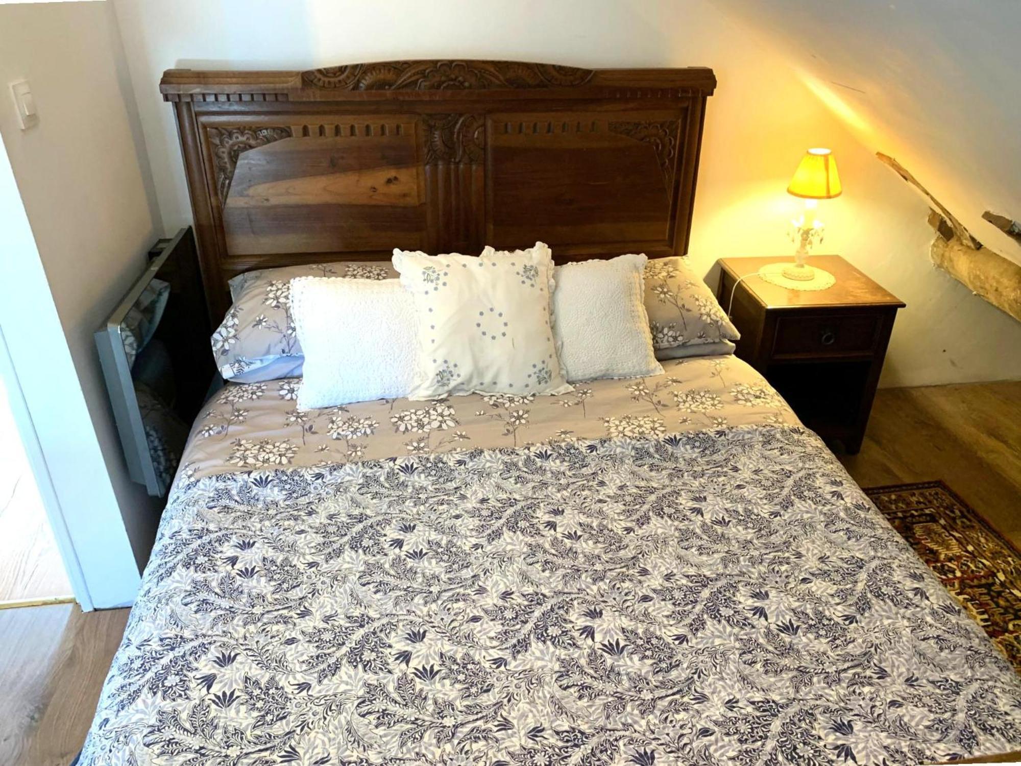 Chateau Mareuil Bed and breakfast